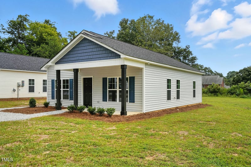 1309 14th St, Lillington, NC 27546
