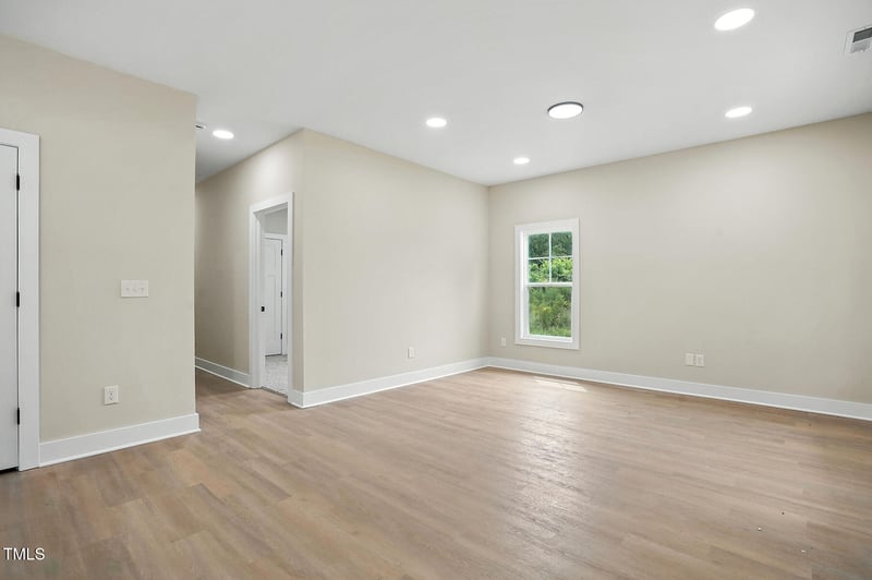 1309 14th St, Lillington, NC 27546