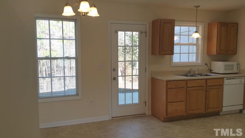 1309 E Academy Dr, Fuquay Varina, NC 27526