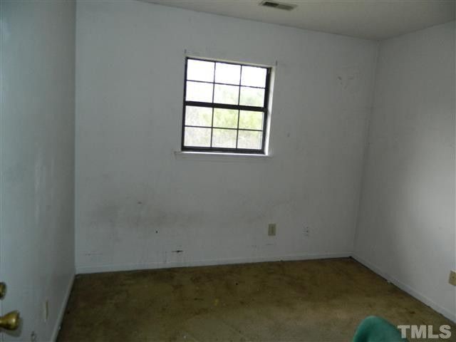 1309 Deer Rn, Durham, NC 27704