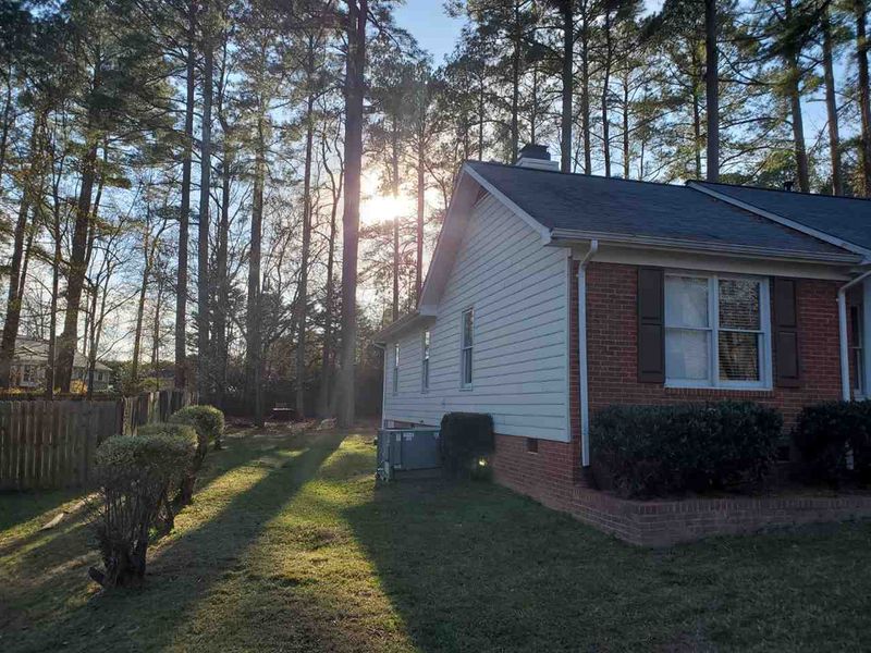 1309 Elkhorn Rd, Garner, NC 27529