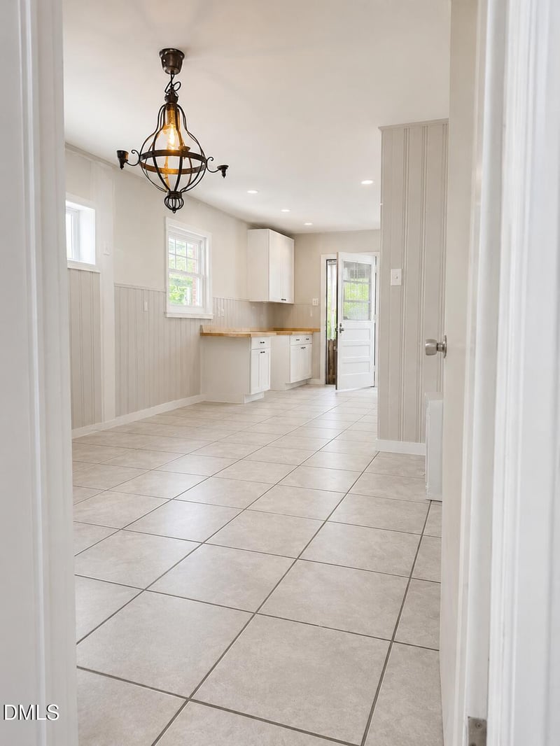 1309 Hamlin Rd, Durham, NC 27704