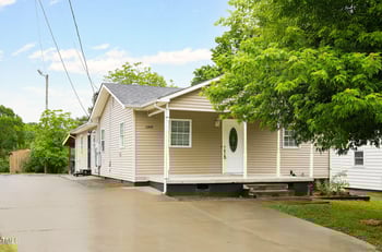 1309 Jackson St, Burlington, NC 27217