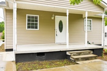 1309 Jackson St, Burlington, NC 27217