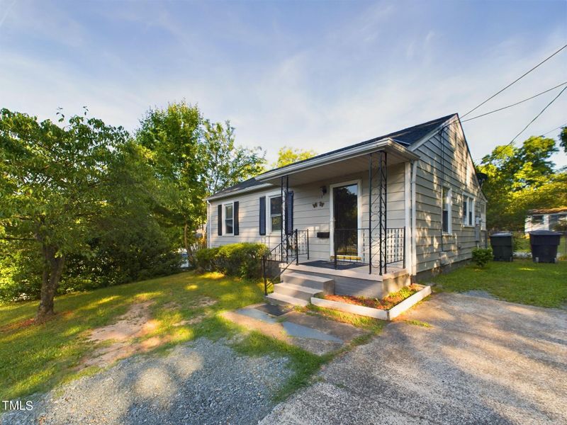 1309 N Mebane St, Burlington, NC 27217