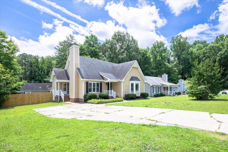 1309 Sweet Charm Ln, Knightdale, NC 27545