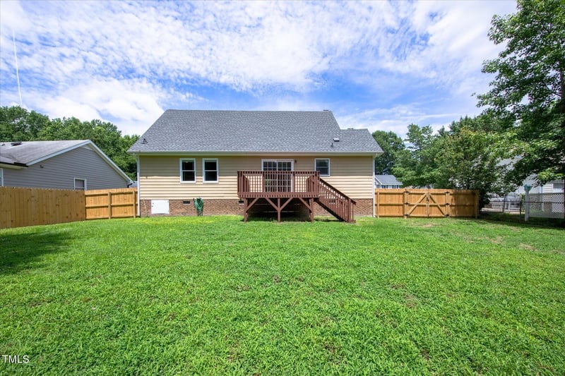 1309 Sweet Charm Ln, Knightdale, NC 27545