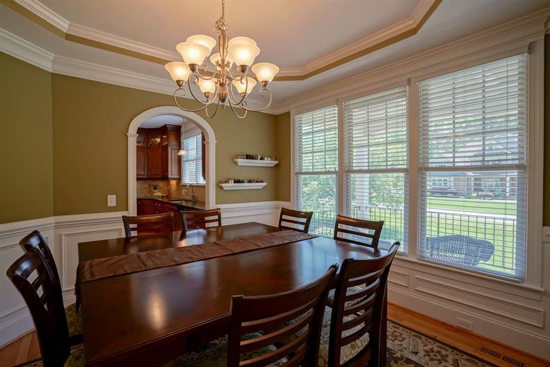 1309 Turner Woods Dr, Raleigh, NC 27603