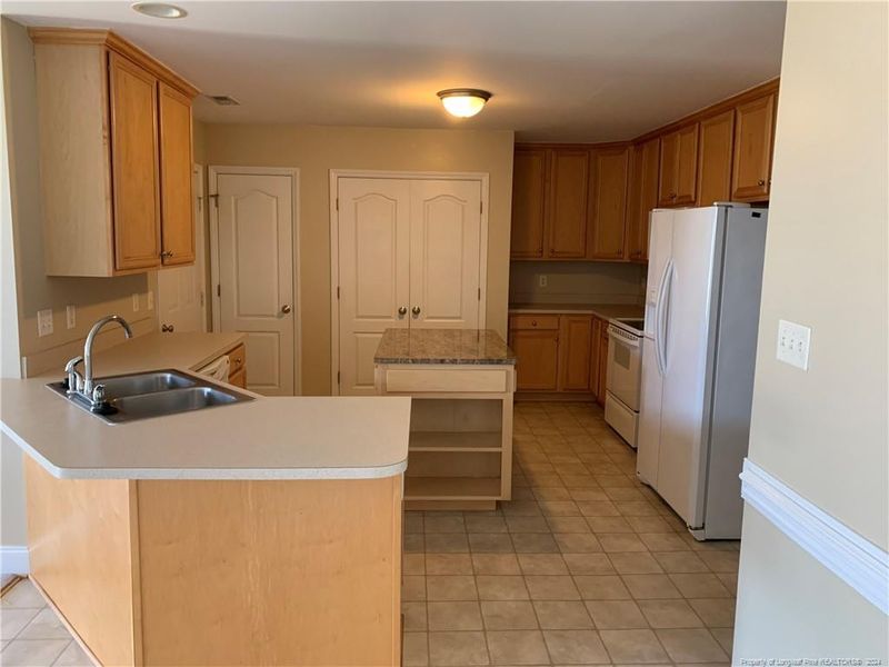 131 Ariel St, Lillington, NC 27546