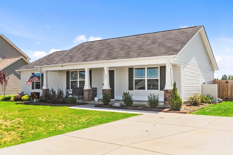 131 Beaver Tavern Dr, Benson, NC 27504