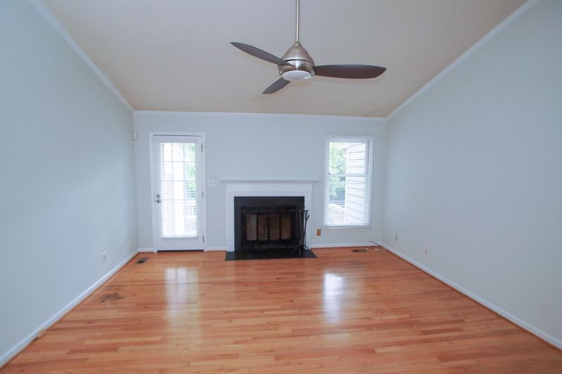131 Boldleaf Ct, Cary, NC 27513