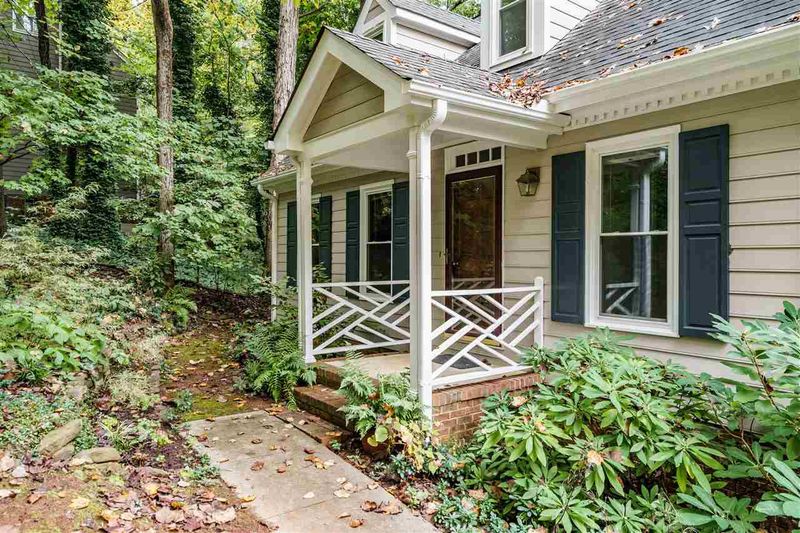 131 Brannigan Pl, Cary, NC 27511