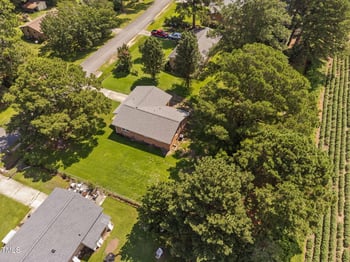 131 Brentwood Dr, Selma, NC 27576