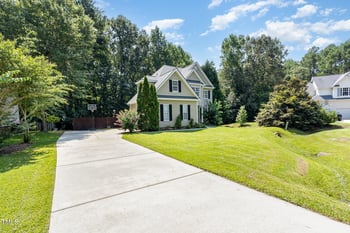 131 Bridgham Pl, Clayton, NC 27527