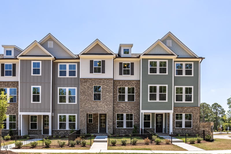 131 Broadway St, Knightdale, NC 27545