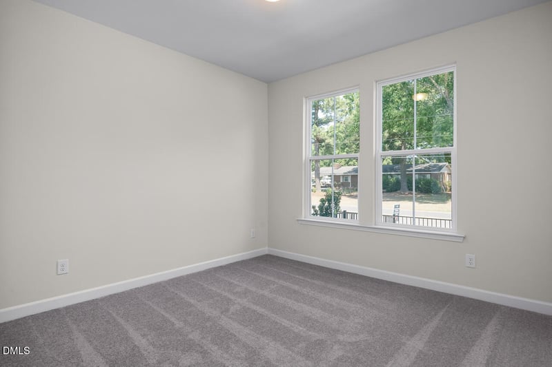 131 Broadway St, Knightdale, NC 27545