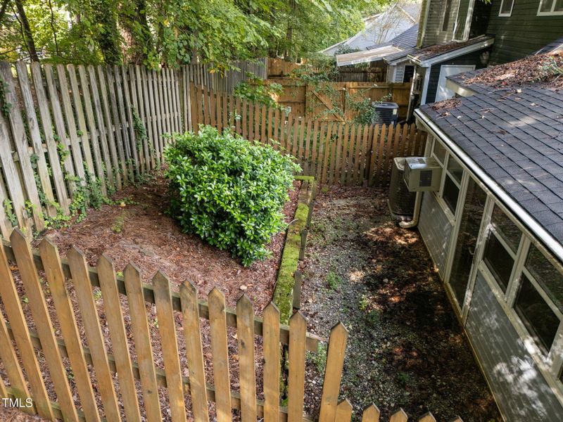 131 Carriage House Trl, Garner, NC 27529