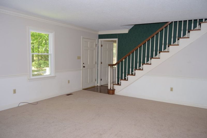 131 Castle Dr, Smithfield, NC 27577