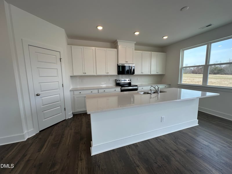 131 Clarabella Dr #5, Fuquay Varina, NC 27526