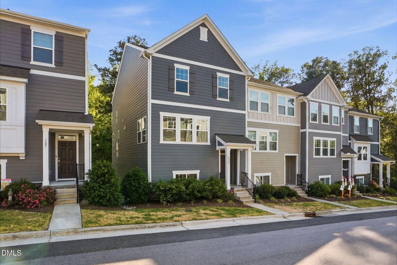 131 Daisy Meadow Ln, Wake Forest, NC 27587