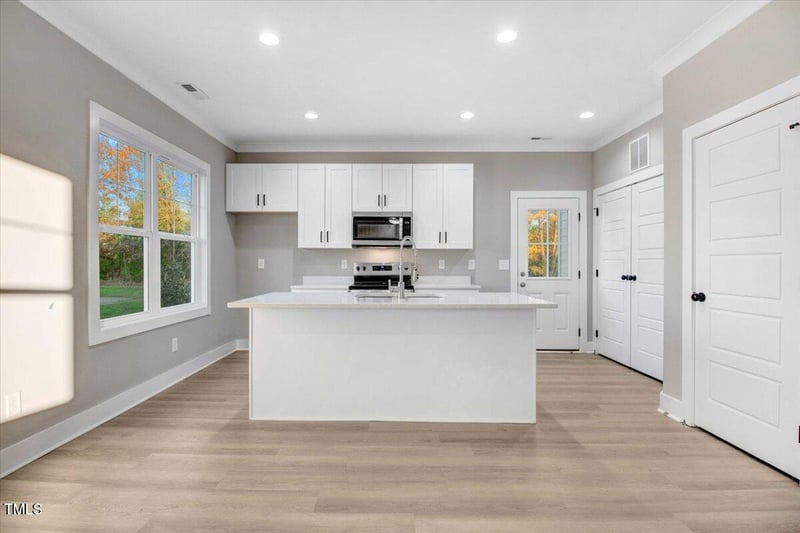 131 Dauphine St, Fuquay Varina, NC 27526