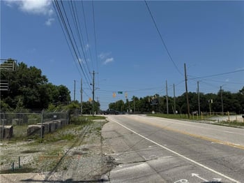 131 Dunn Rd, Fayetteville, NC 28312