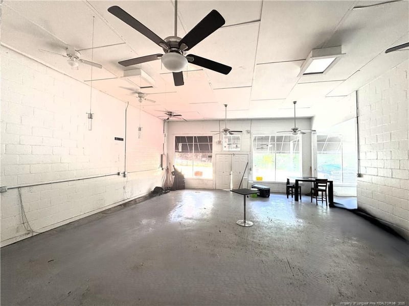 131 Dunn Rd, Fayetteville, NC 28312