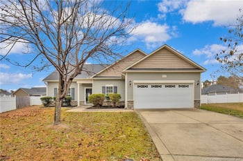 131 Emerywood Ct, Raeford, NC 28376