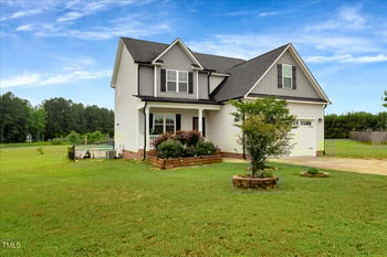 131 Hawick Ct, Zebulon, NC 27597