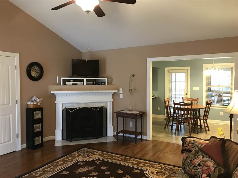 131 Hunterwood Pl, Benson, NC 27504