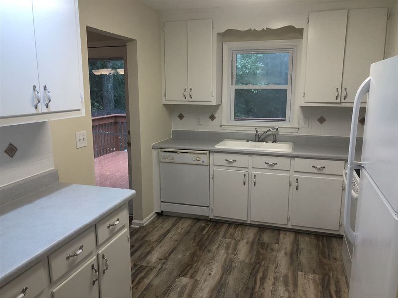 131 Jefferson Dr, Durham, NC 27712