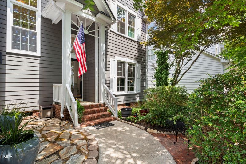 131 Maldon Dr, Cary, NC 27513