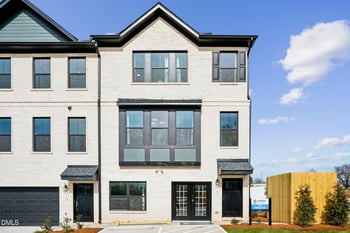 131 Midtown Rows Way #14, Fuquay Varina, NC 27526