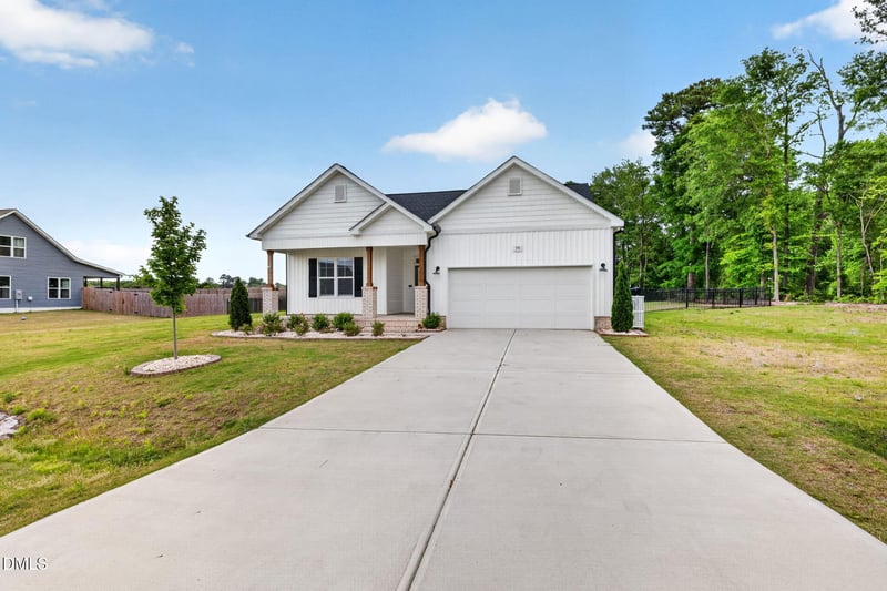 131 Misty Morning Dr, Smithfield, NC 27577