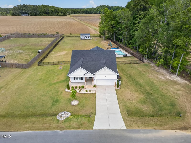 131 Misty Morning Dr, Smithfield, NC 27577