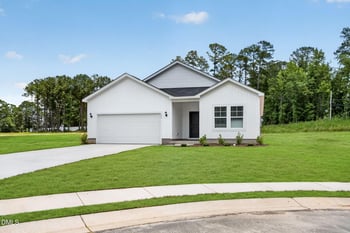 131 Muscovy Dr, Four Oaks, NC 27524