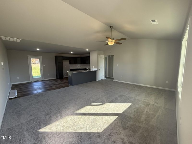 131 Pate Landing Dr, Selma, NC 27576