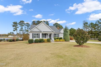 131 Regal Pond Dr, Angier, NC 27501
