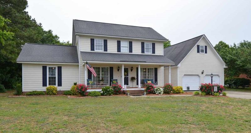 131 Sandy Ridge Rd, Dunn, NC 28334