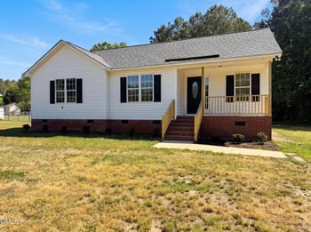 131 Sommerset Dr, Clayton, NC 27520