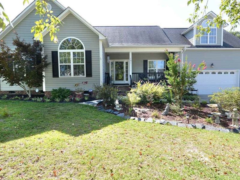 131 Summer Place Ct, Clayton, NC 27527