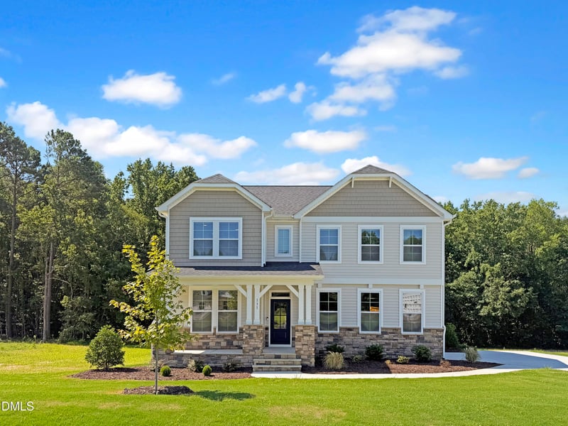 131 Sweetfern Ln, Zebulon, NC 27597