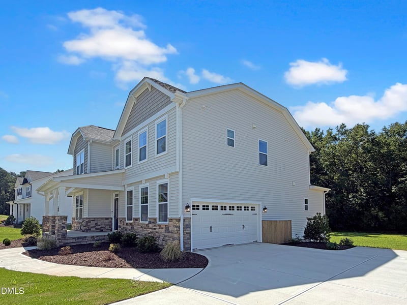131 Sweetfern Ln, Zebulon, NC 27597