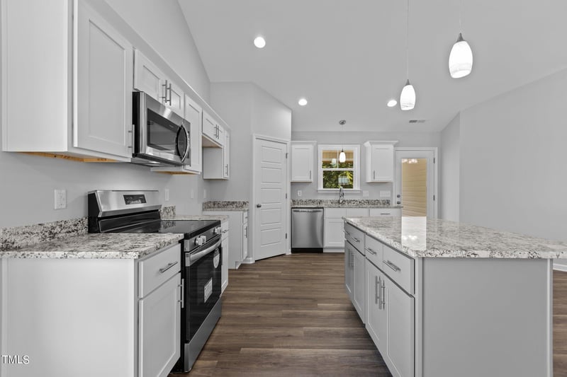 131 Tanglewood Dr, Louisburg, NC 27549