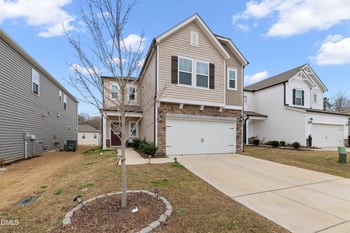 131 White Ash Dr, Clayton, NC 27527