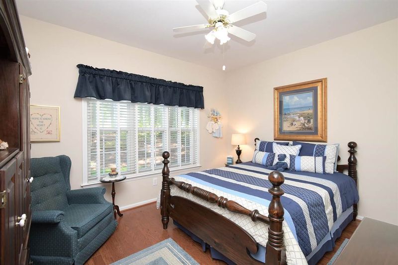 131 Windsor Green Dr, Clayton, NC 27527