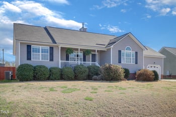 131 Woodglen Dr, Clayton, NC 27527