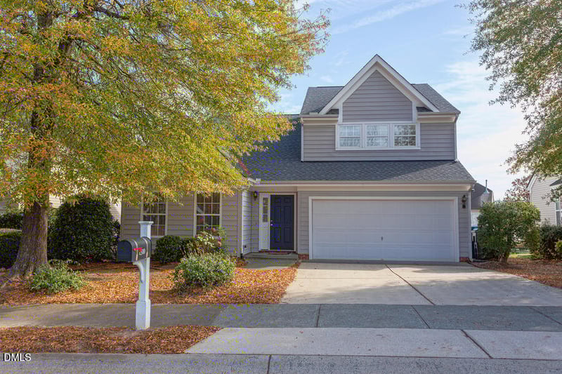 1310 Auburn Village Dr, Durham, NC 27713