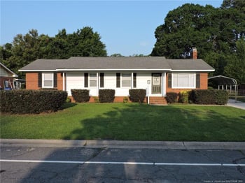 1310 Berkshire Rd, Fayetteville, NC 28304