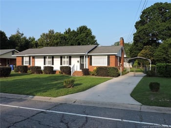 1310 Berkshire Rd, Fayetteville, NC 28304